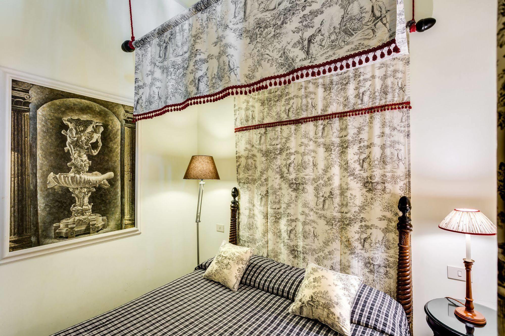 Casa Heberart Guest House Capo Le Case Рим Экстерьер фото